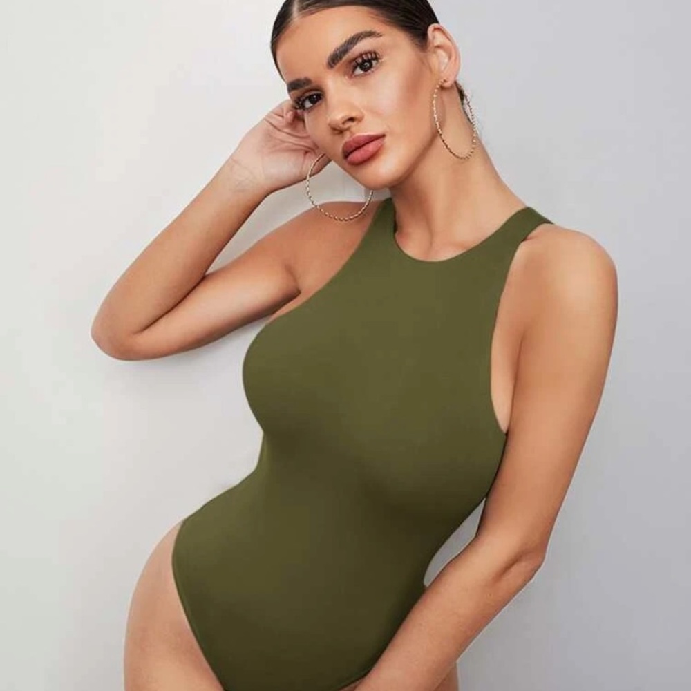 SHEIN BAE Form Fitted Solid Bodysuit Medium Army Green